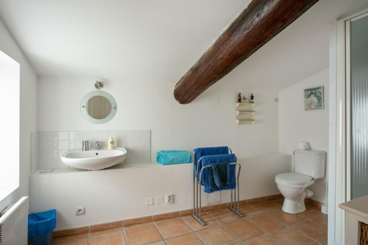 Charming And Quaint 2-Bed House In Marseillan Villa Exterior photo